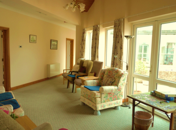 The small lounge